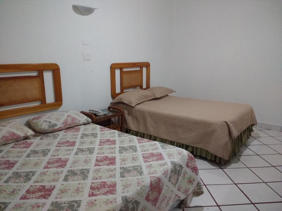Apartahotel Miramar San Andres  Exterior photo